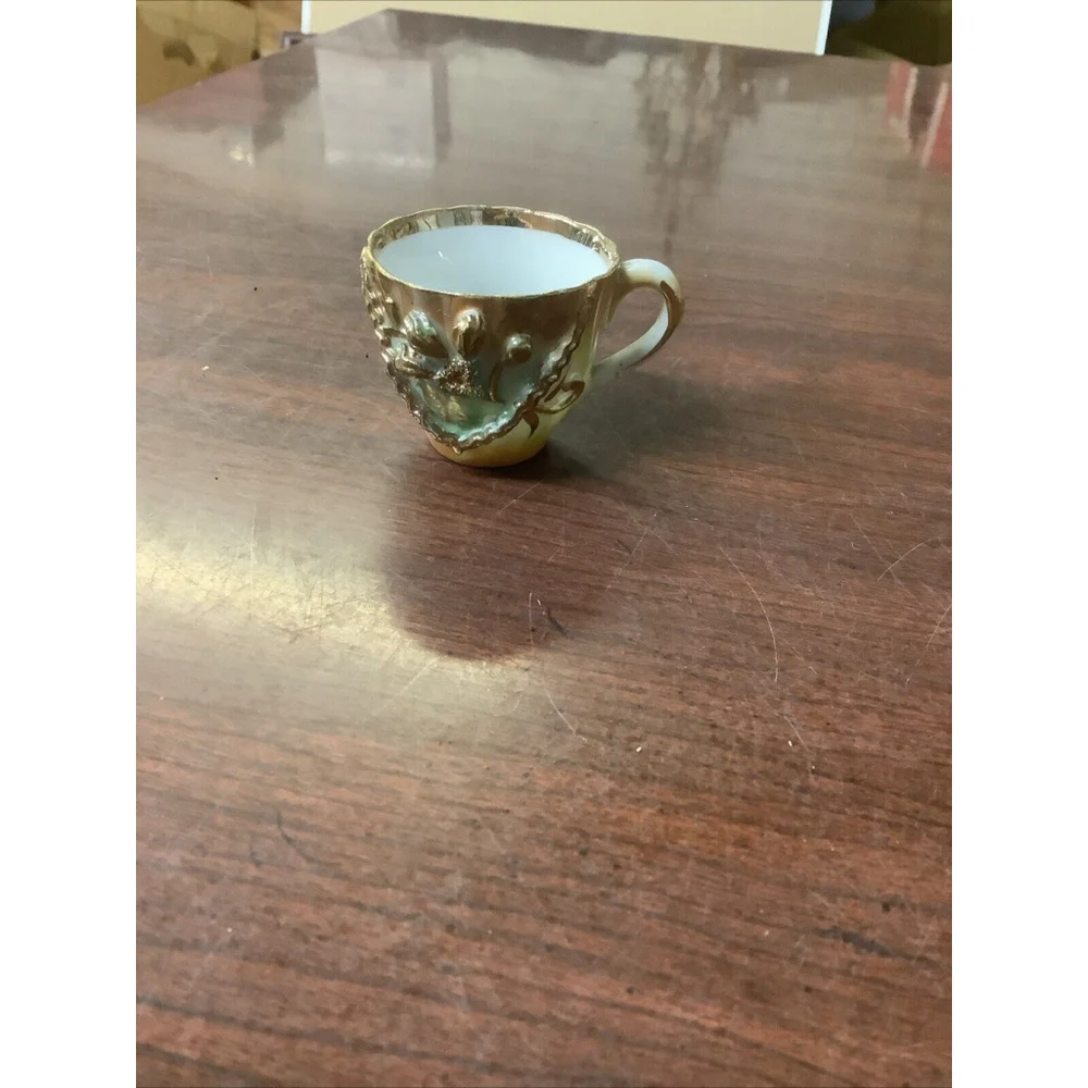 Lusterware & Gold Teacup & Saucer With Delicate Detail Raised